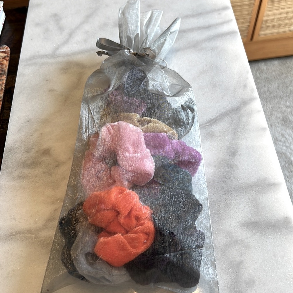 🆕 10 Fall Color Scrunchies! New! 🤩 Velvety!